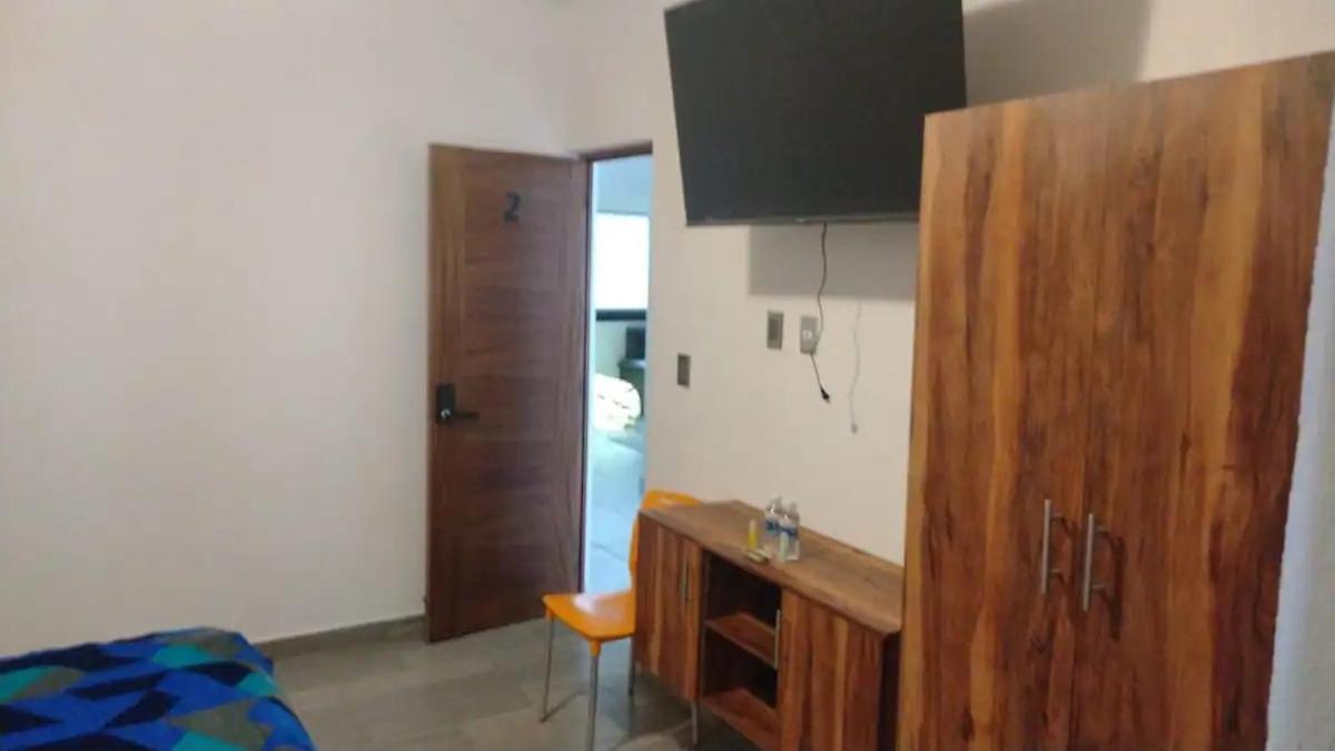 Suites C O V A D O N G A Città del Messico Camera foto